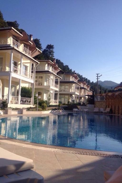 Pine Hill Marmaris Aparthotel *
