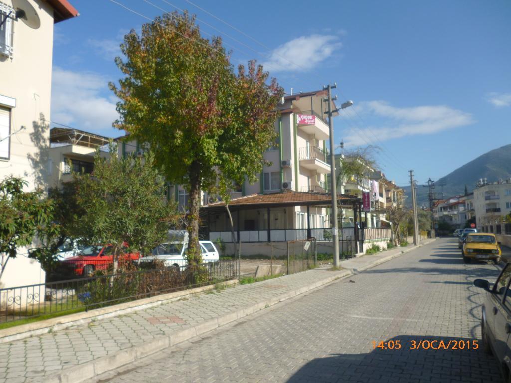 Hotel Cicek &
