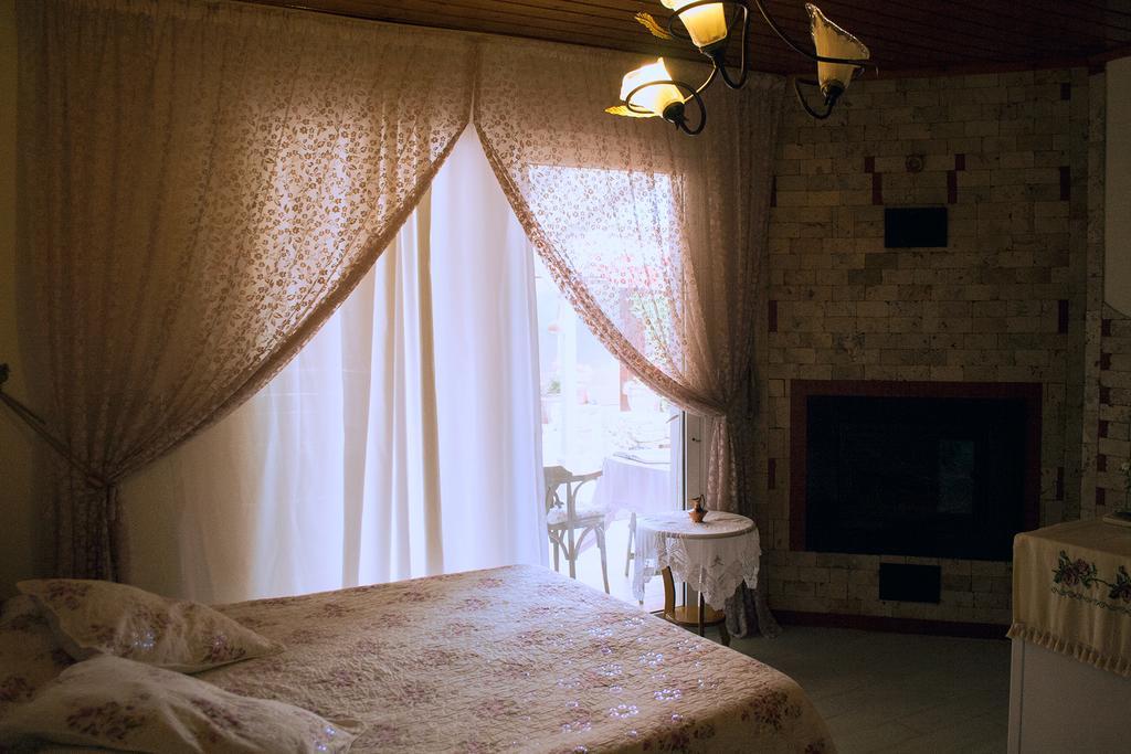 Herakles Bed & Breakfast *