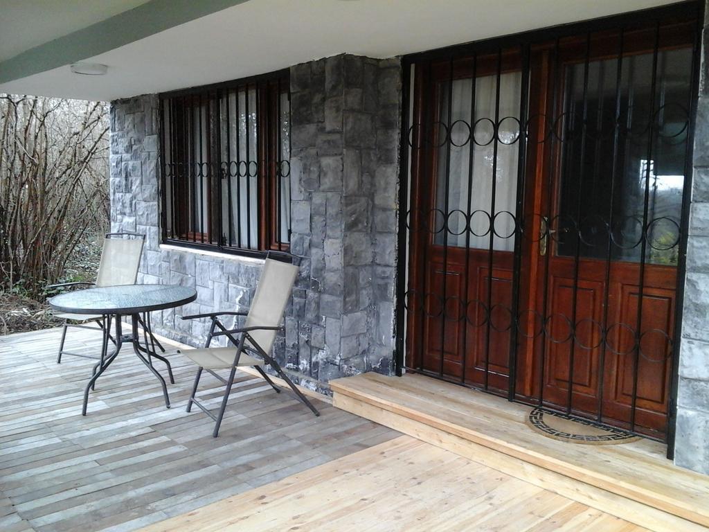 Vira Creek House Bed & Breakfast