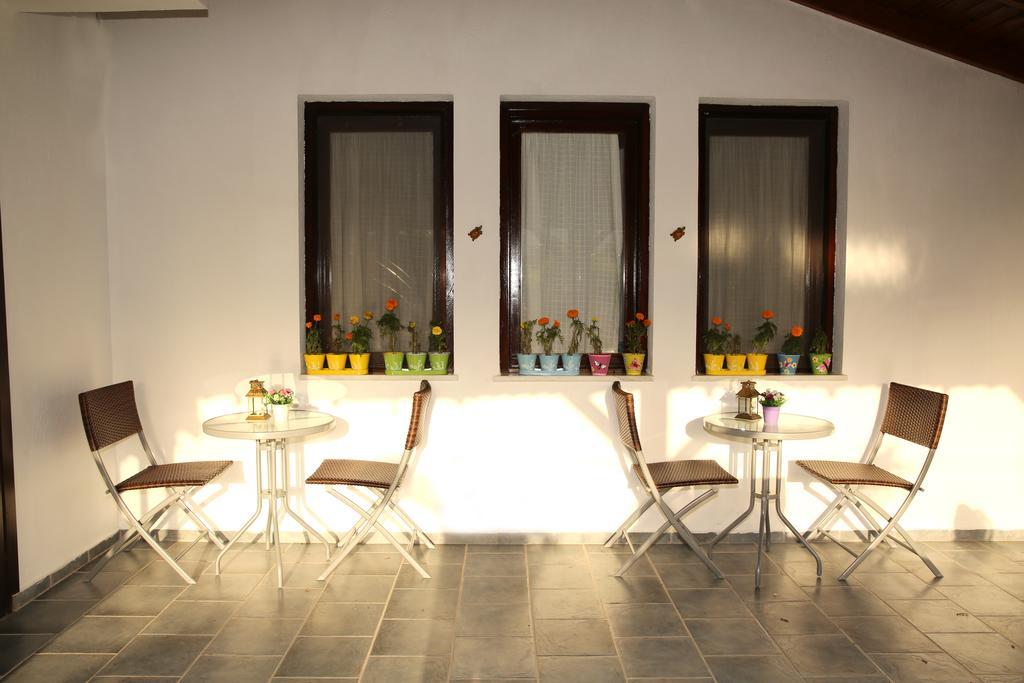 Sunshine Boutique *