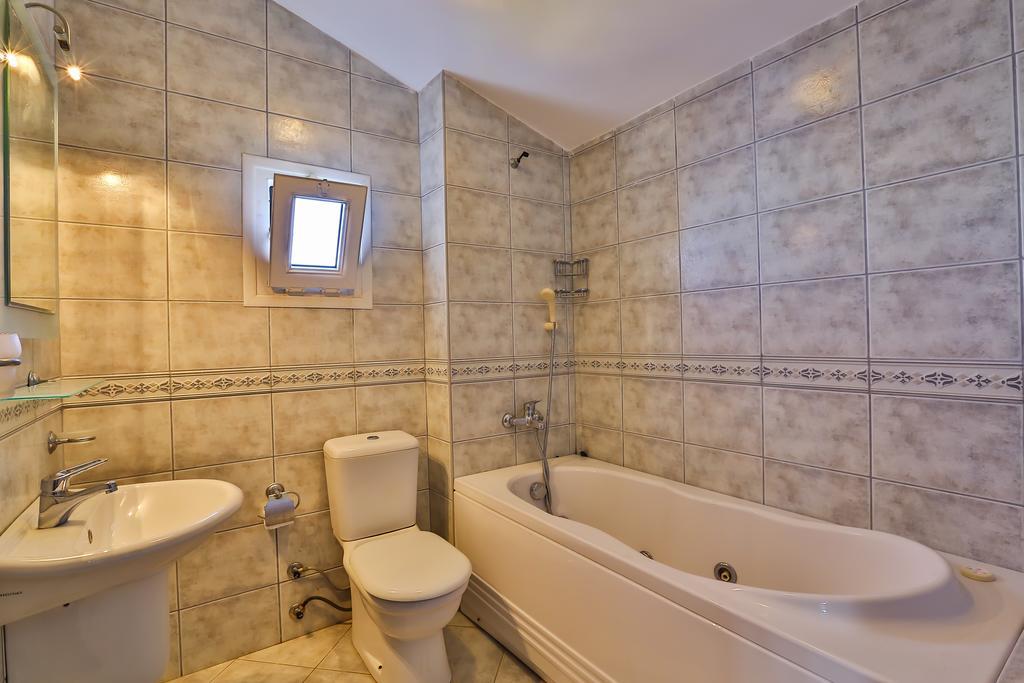 Seya Aparts Aparthotel