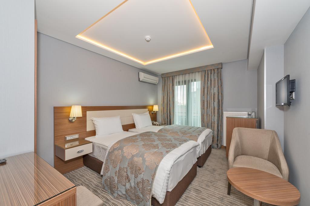 Hotel Floransa 3*