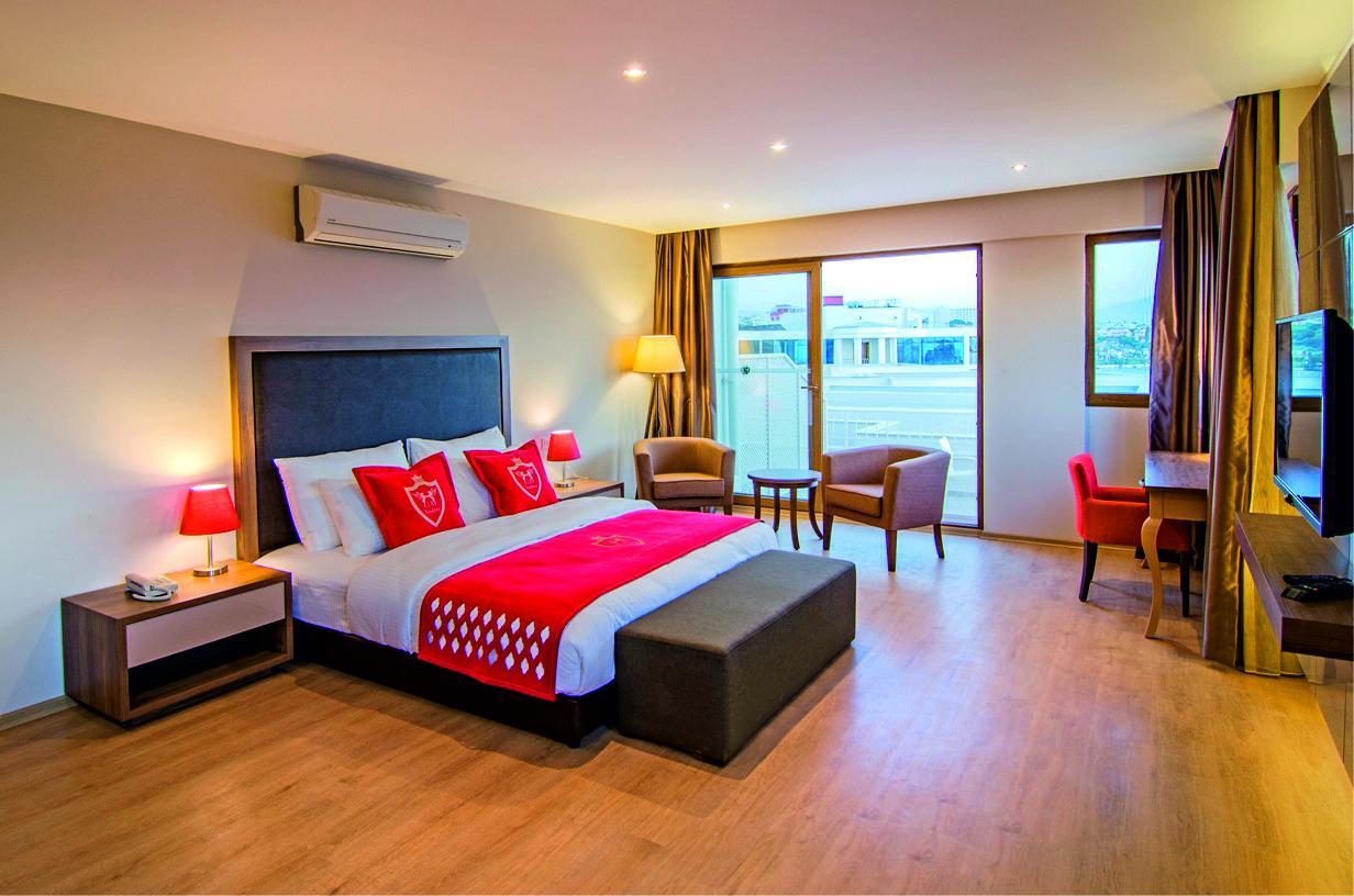 Ladies (adults Only) Aparthotel Kusadasi