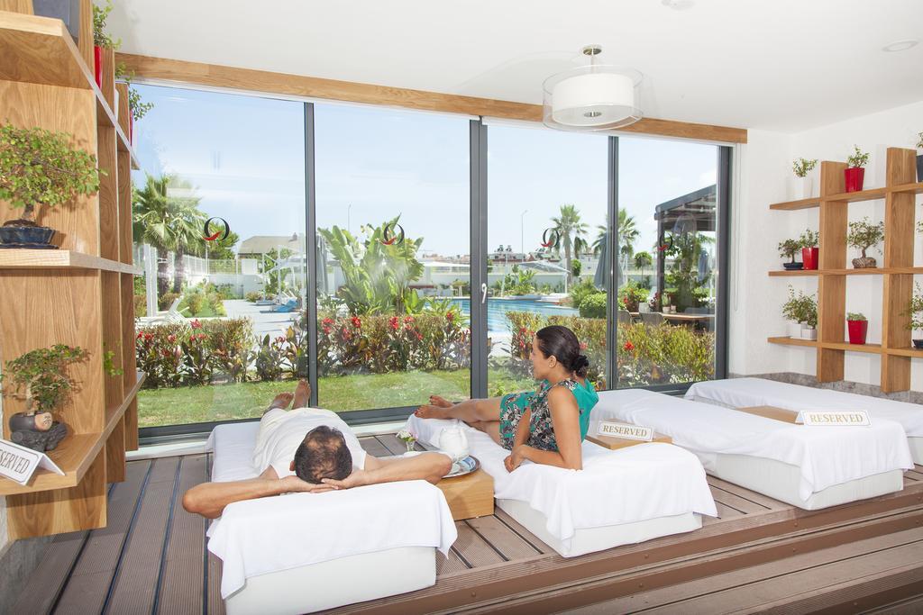 Q Spa 5* Side