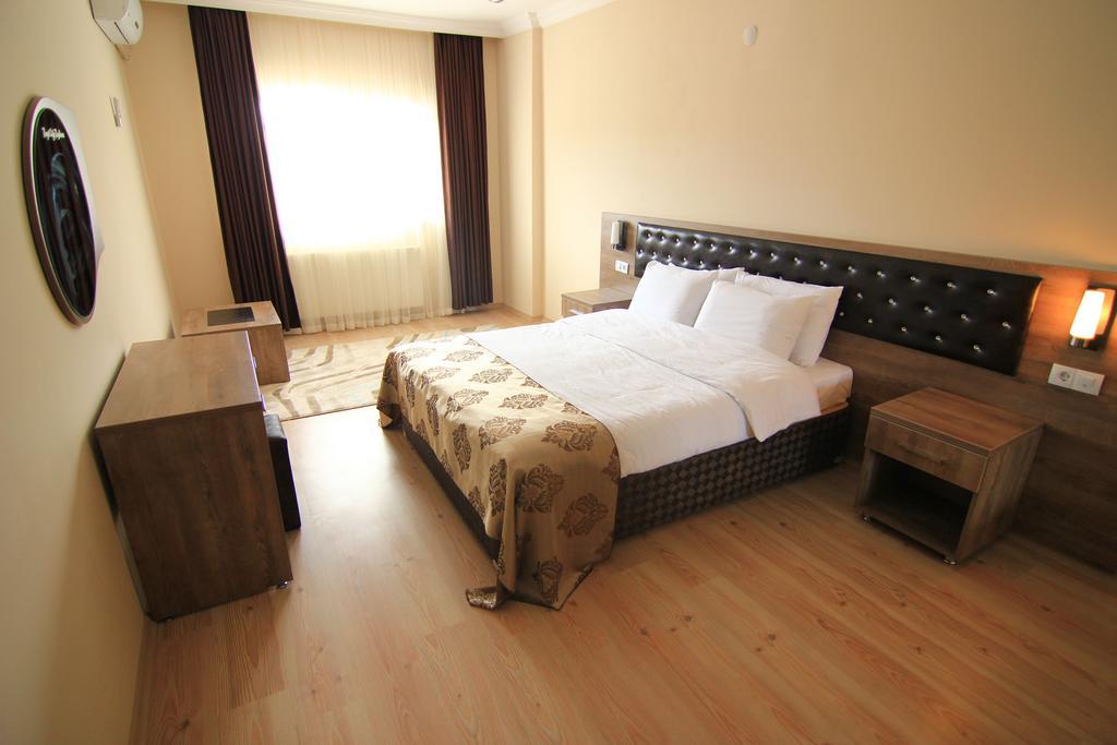 Aparthotel Royal Life Kasustu