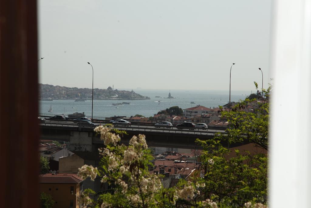Yesim Suites Bed & Breakfast