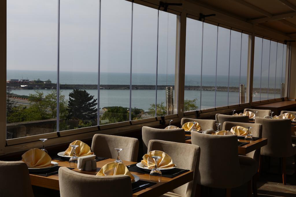 Hotel Ardesenela 3*