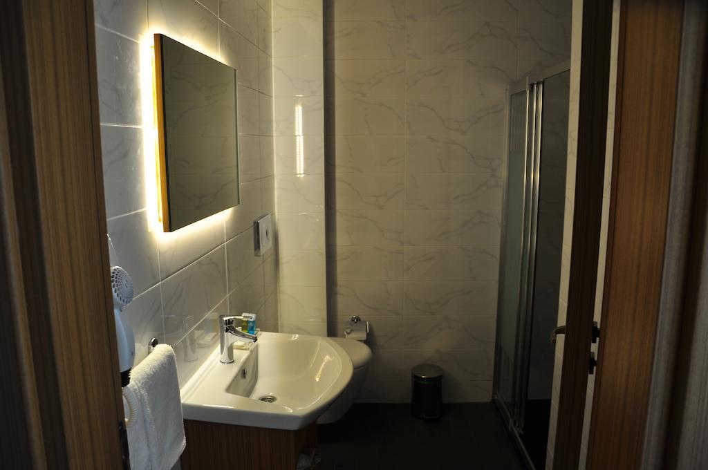 Hotel Ardesenela