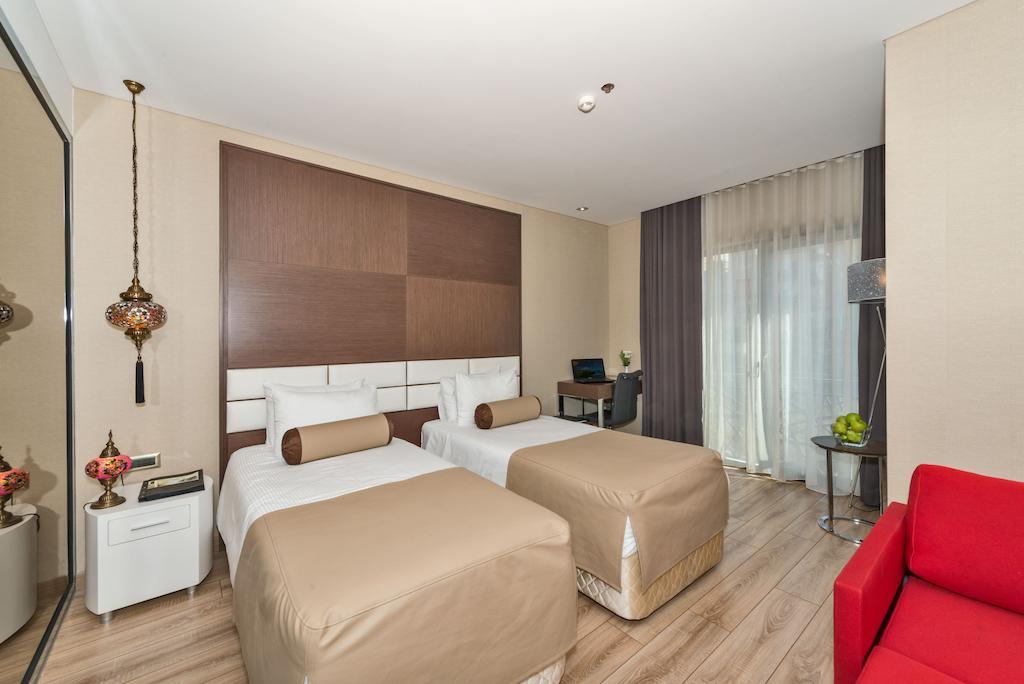 Hotel Dora Istanbul