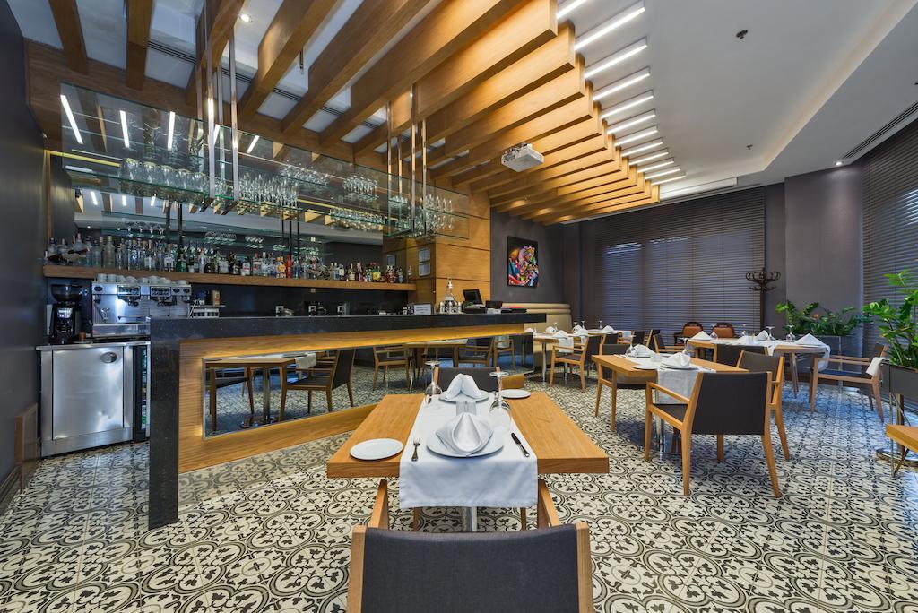 Hotel Dora Istanbul