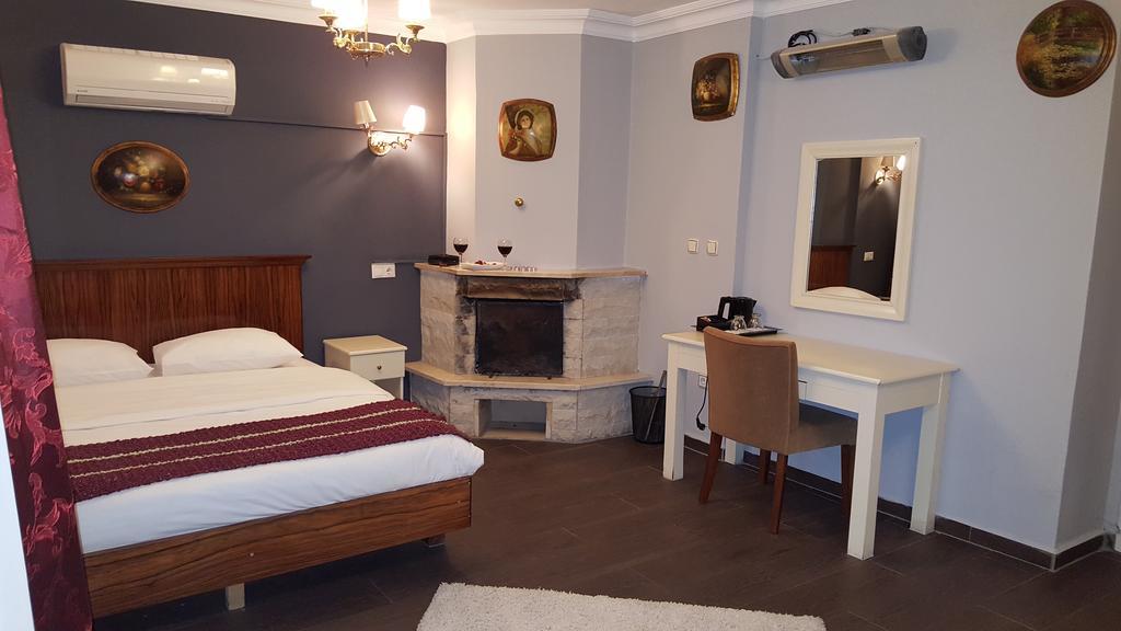Bed & Breakfast Vira Creek House 3*