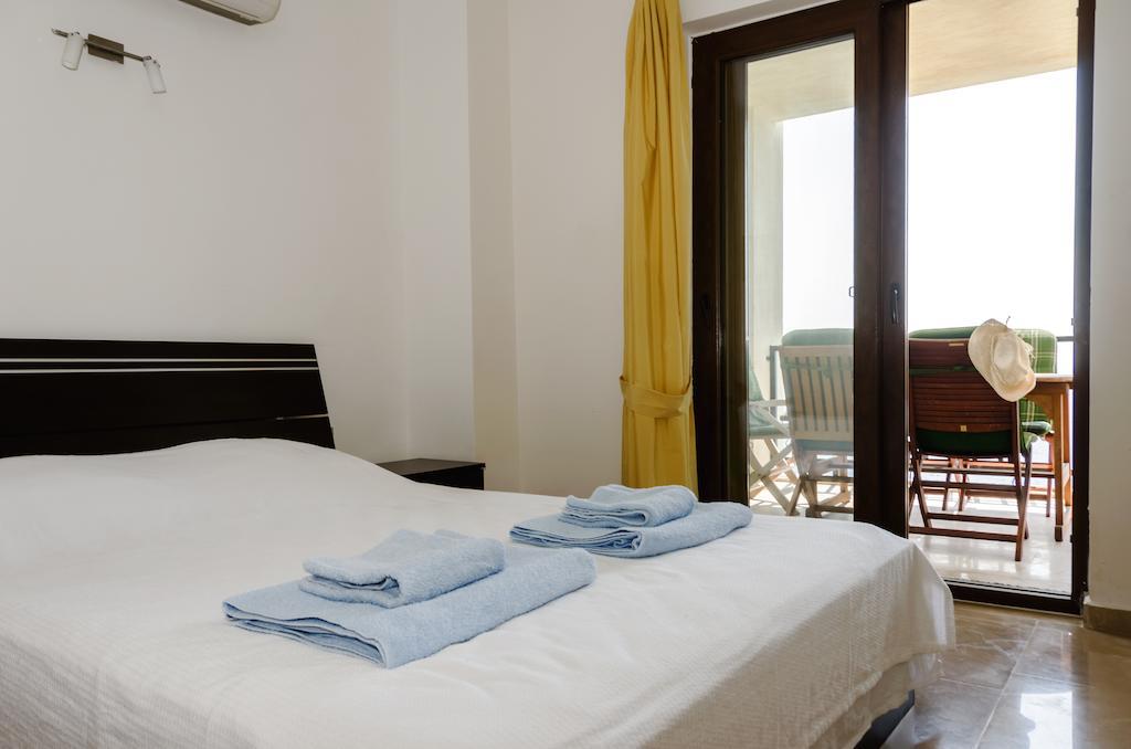 Aparthotel Platinum Beach