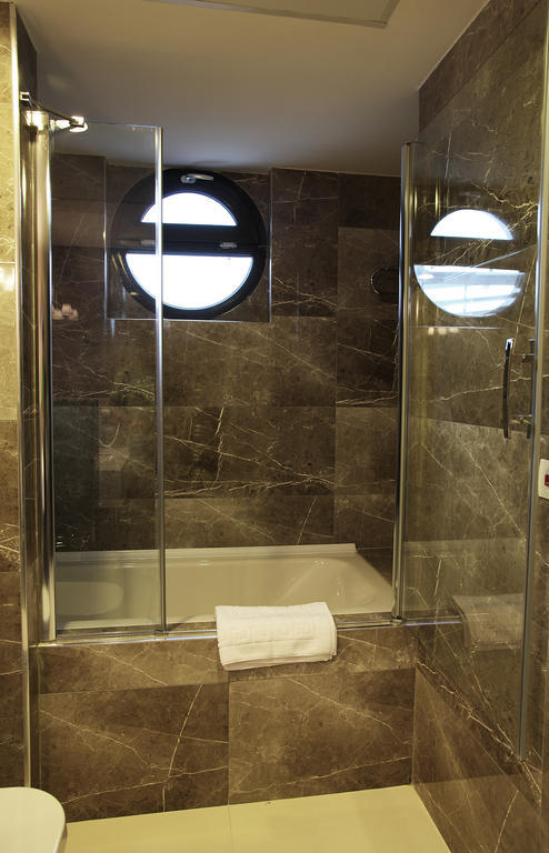 Hotel Tuzla Town 3*