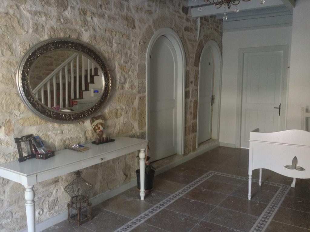 Hotel Eski Tas Cesme