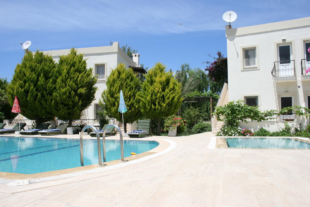Aparthotel Paradise Garden Evleri 3*