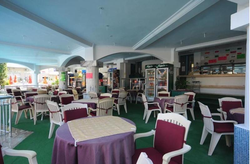 Club Atrium &