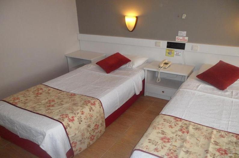 Hotel Club Atrium &