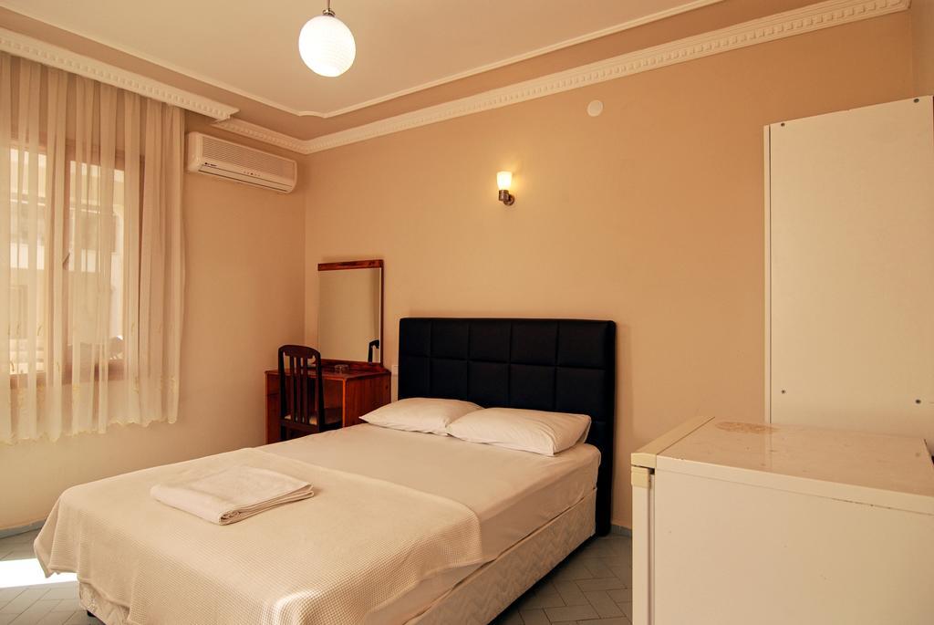 Aparthotel Zafer *