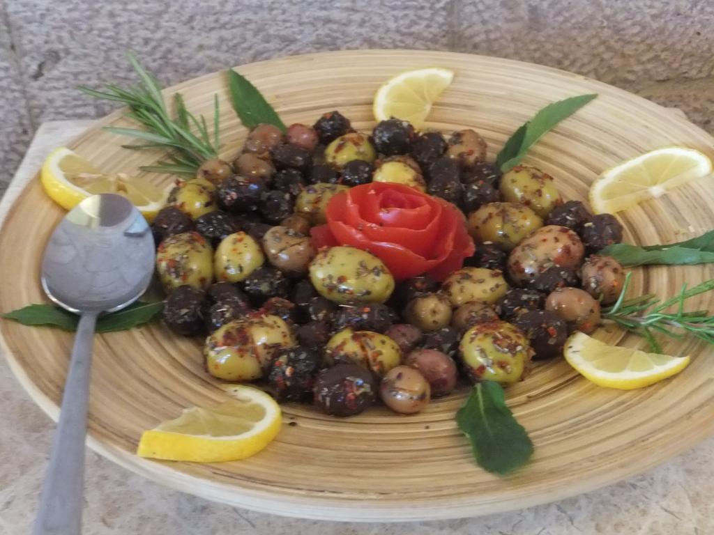 Bed & Breakfast Palm Court Ayvalik