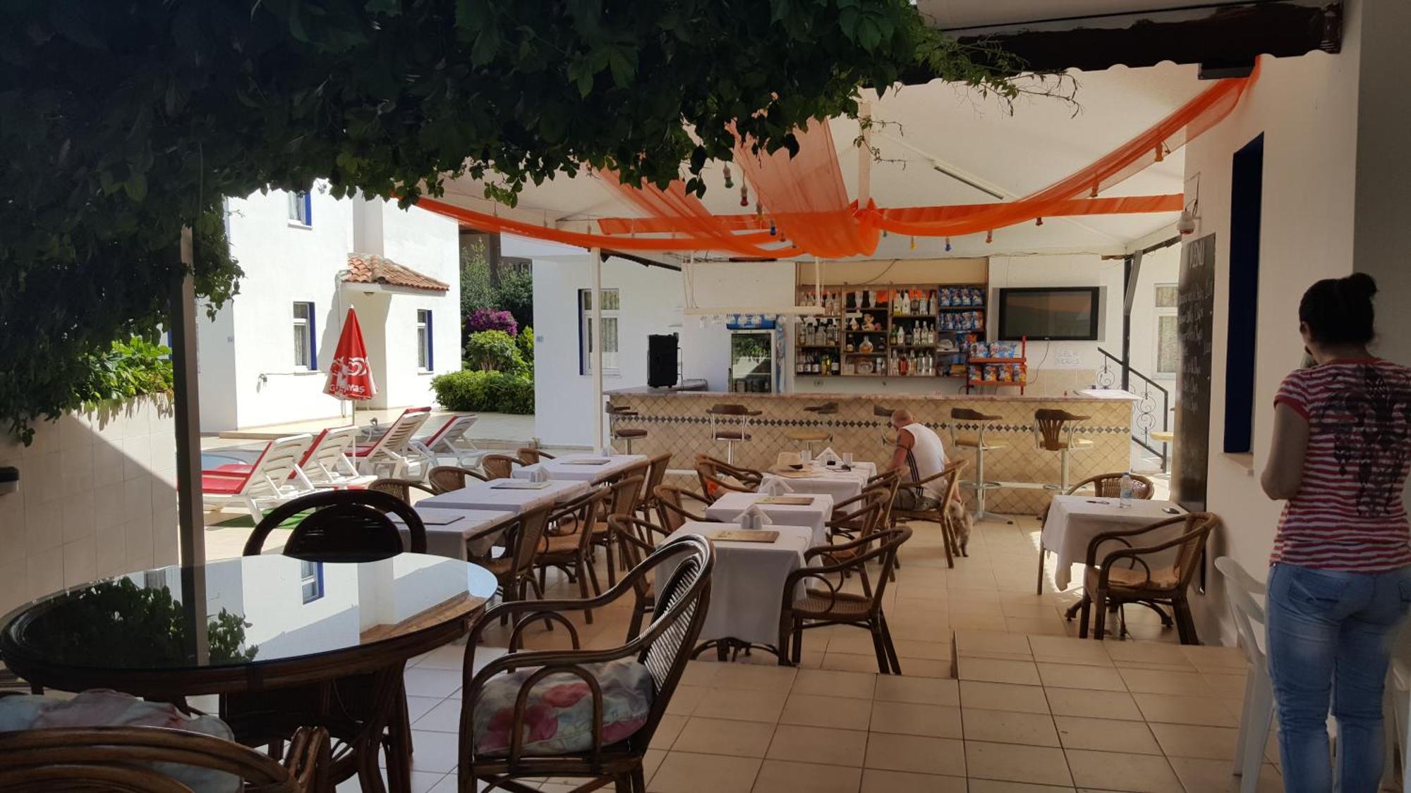 Aparthotel Tolan 3*