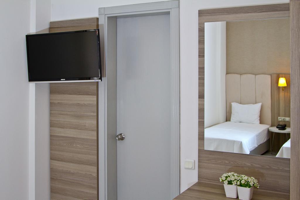 The 48 Bodrum
