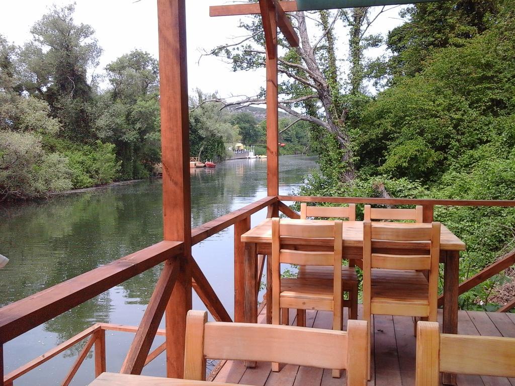 Bed & Breakfast Vira Creek House 3*