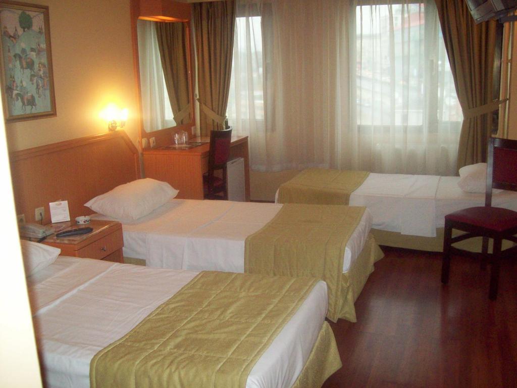 Hotel Santa Pera Istanbul