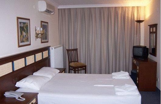Hotel Yali