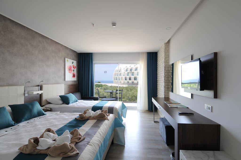 Hotel Gold Island 5*