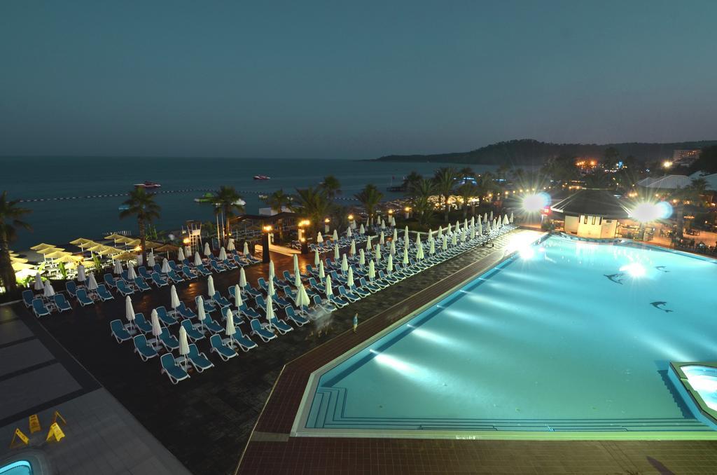 Resort Emelda Sun Club