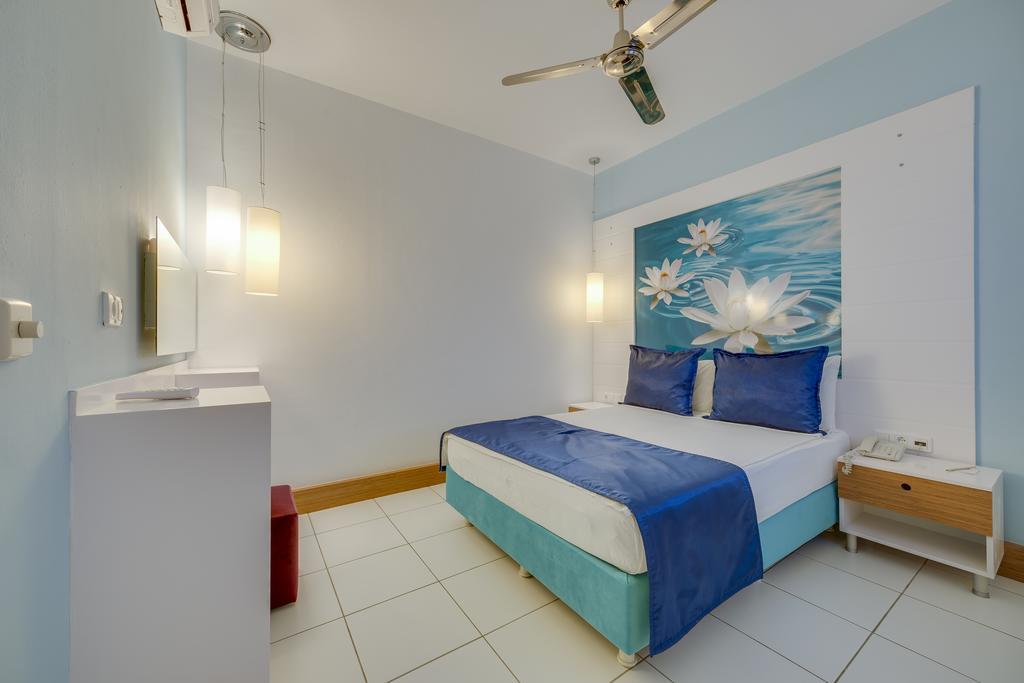 Resort Armonia Village &