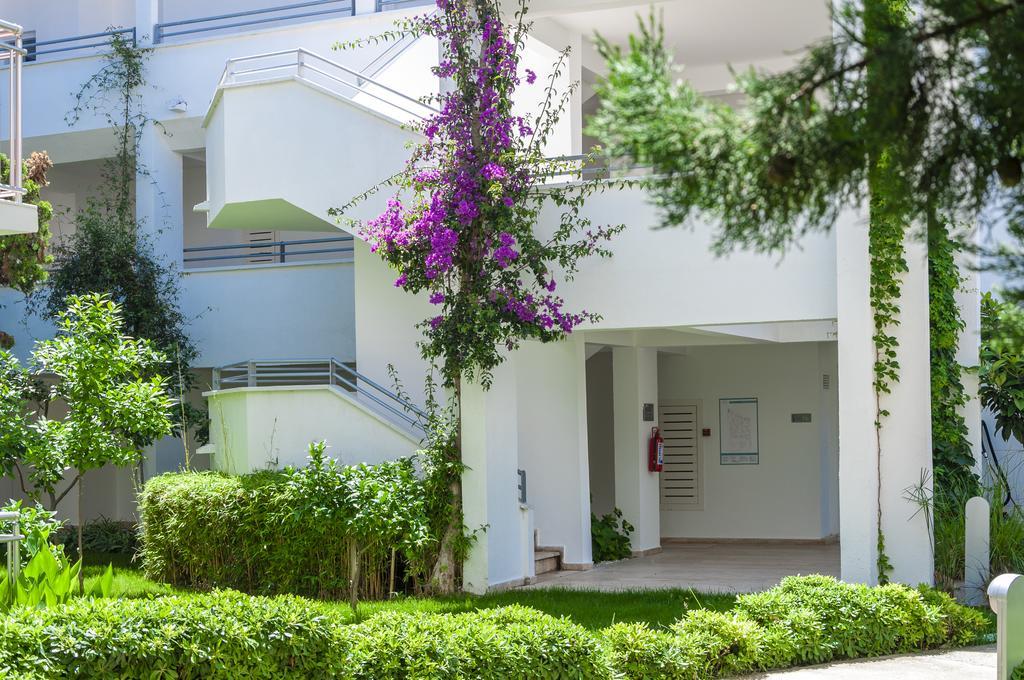 Armonia Village &