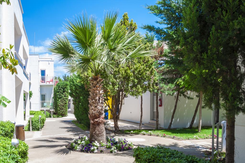 Resort Armonia Village &