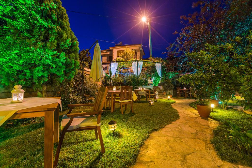 Homestay Cunda Esen *