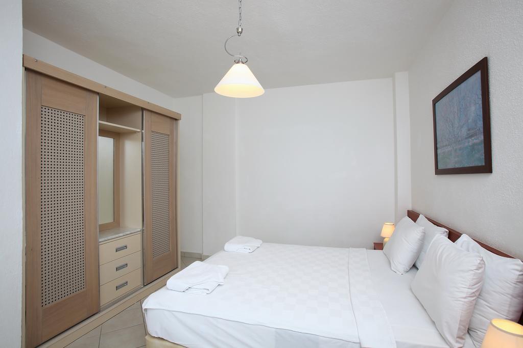 Aparthotel Aktur 3*