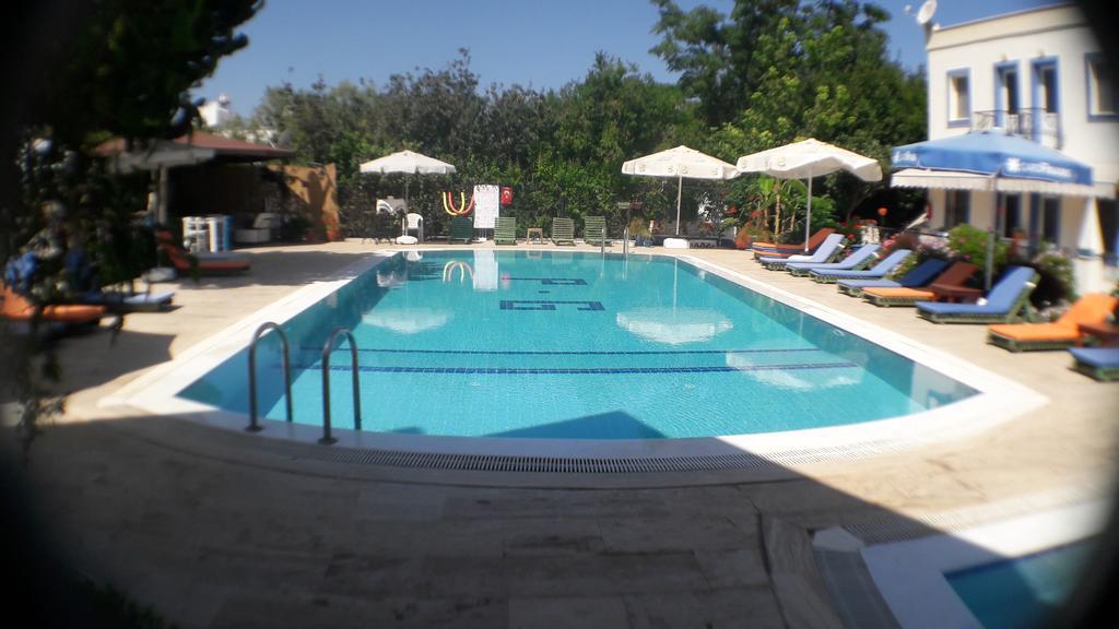 Aparthotel Paradise Garden Evleri