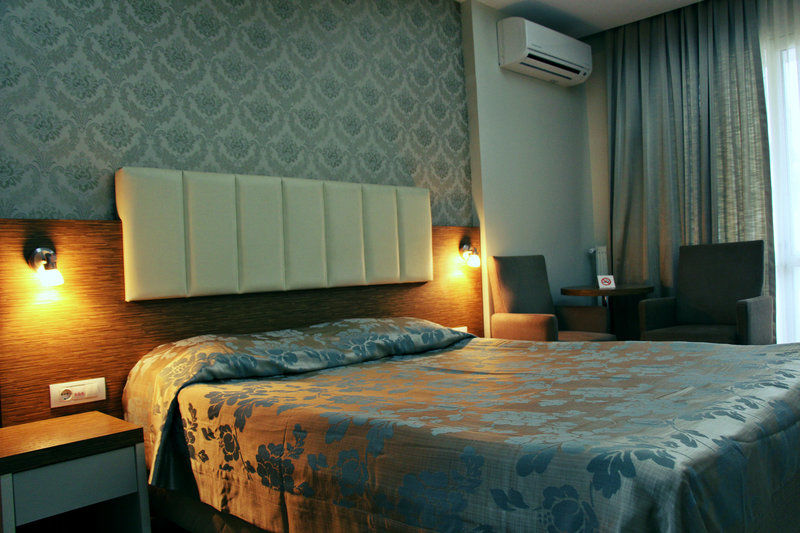 Hotel Balcova Termal 4*