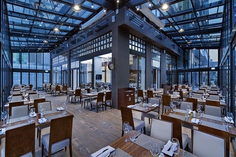 Hotel Hilton Garden Bayrakli 4*
