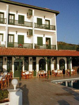 Hotel Arpia 2*