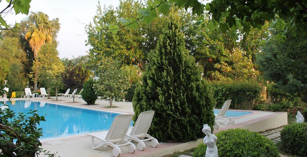 Hotel Babylon Gardens Apart Menderes