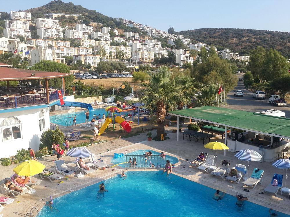 Hotel Chronos