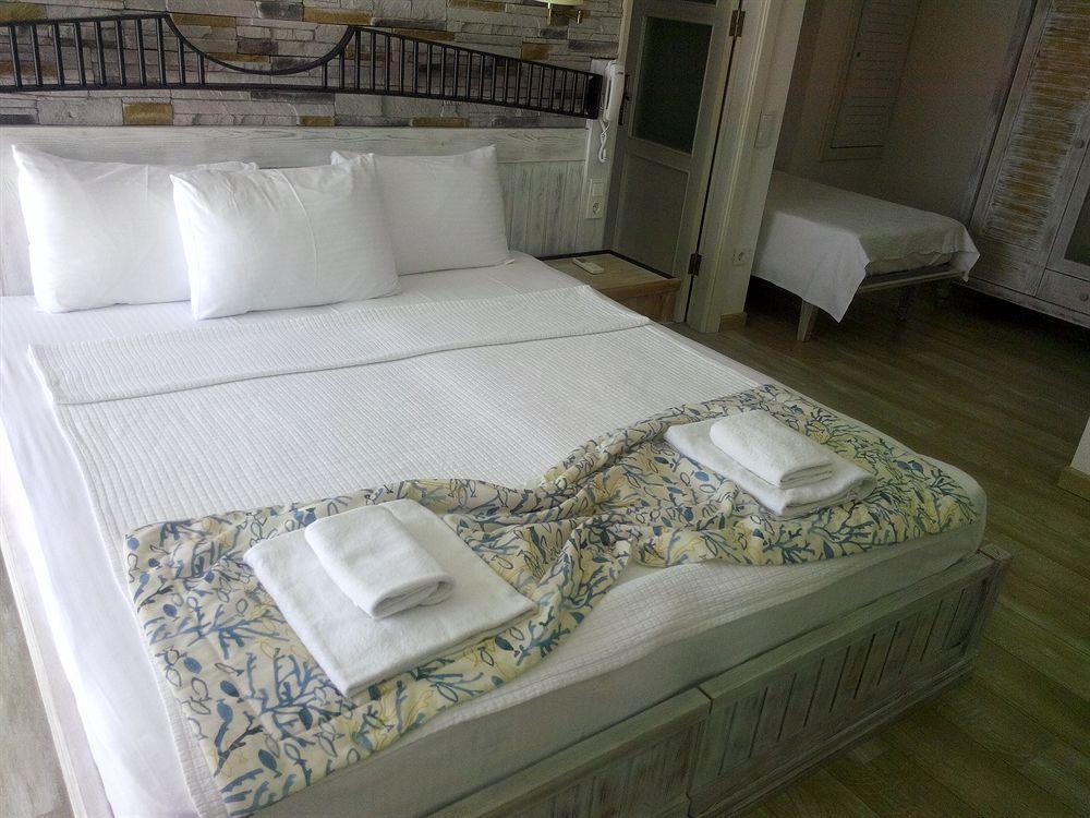 Hotel Dedeminn Marina 3*