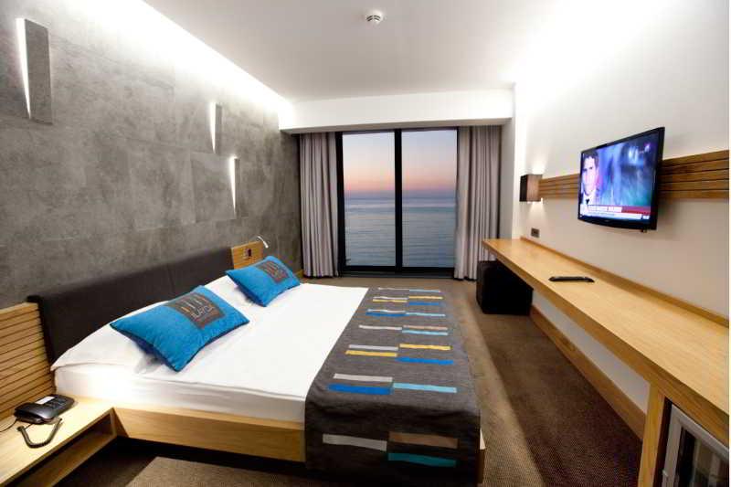 Ilayda Avantgarde Hotel 4*