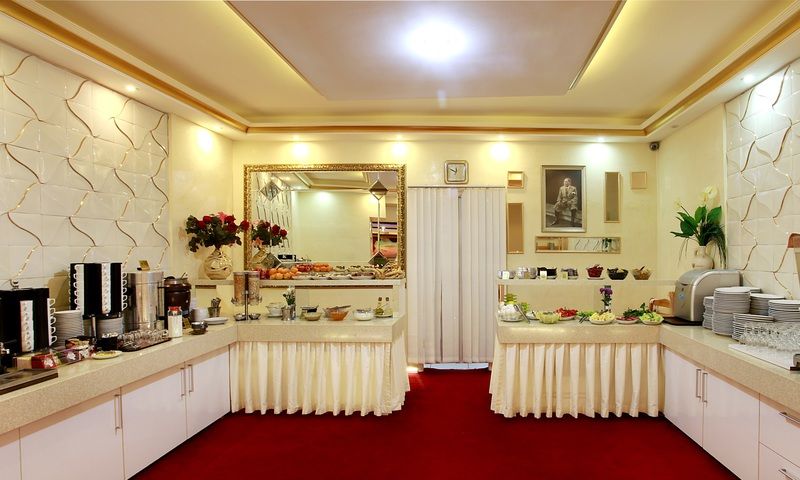 Elan Pera 3*