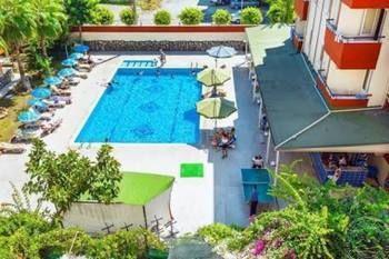 Club Family Garden Hotel 3*