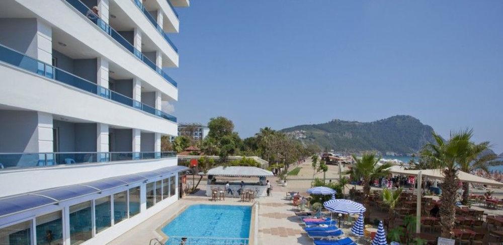 Azak Hotel