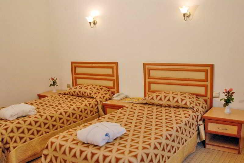 Resort Pam Thermal Clinic &
