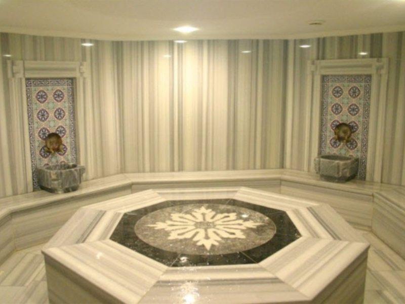 By Karaaslan Hotel