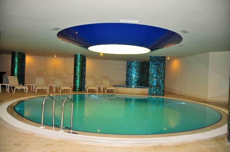Golden Rock Beach 5*